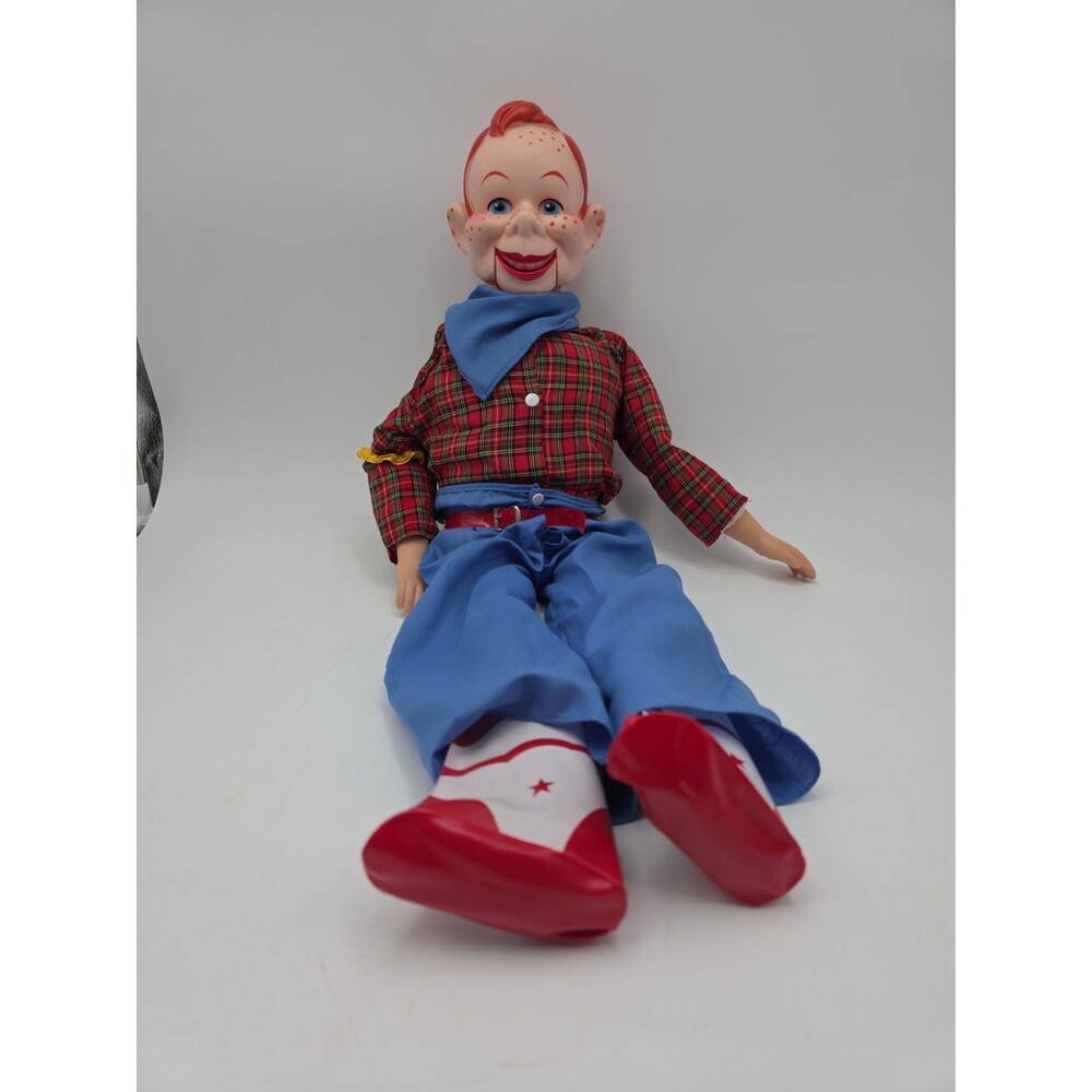 Howdy Doody Doll 1973 National Broadcasting Company EEGEE CO 25” Ventriloquist